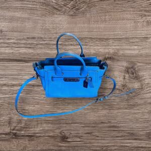 Coach Swagger 27 Blue Pebbled Crossbody Shoulder Hand Bag Purse